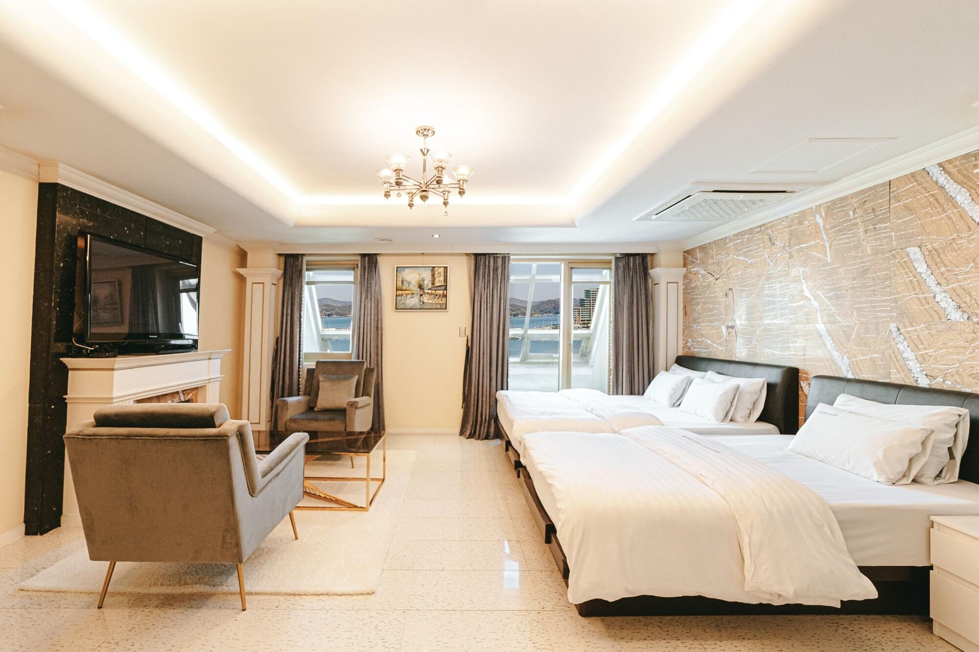 Gallery Tourist Hotel Thongjong Kültér fotó