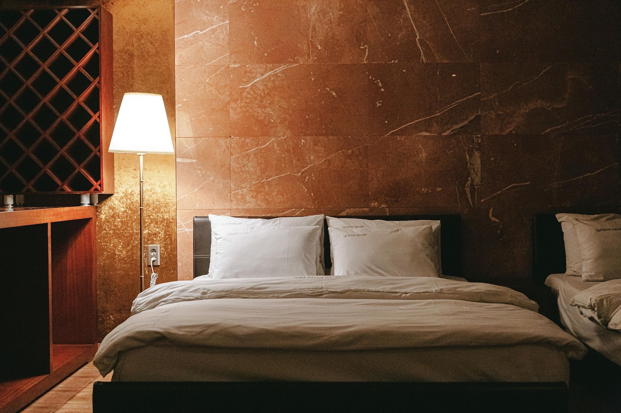 Gallery Tourist Hotel Thongjong Kültér fotó