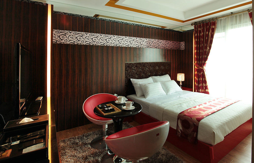 Gallery Tourist Hotel Thongjong Kültér fotó