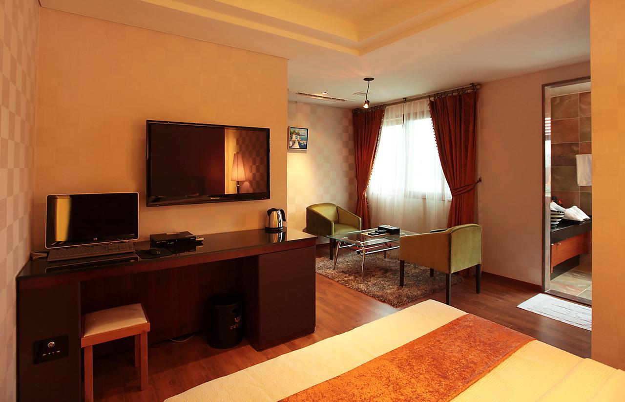 Gallery Tourist Hotel Thongjong Szoba fotó