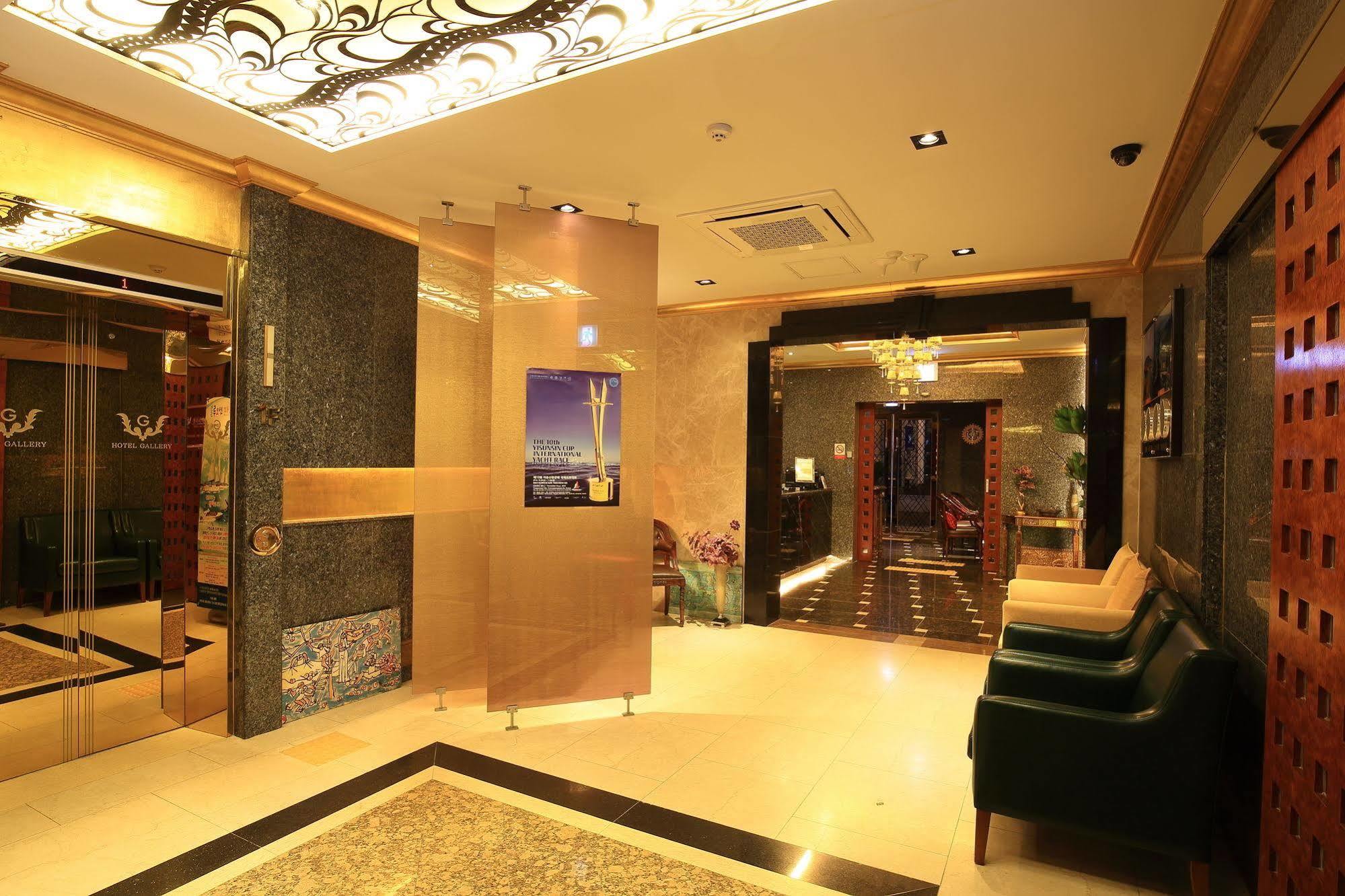 Gallery Tourist Hotel Thongjong Kültér fotó